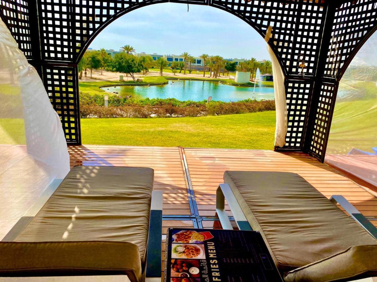 Retaj Salwa Resort & Spa Доха Екстер'єр фото View of the golf course at the Four Seasons Resort Scottsdale