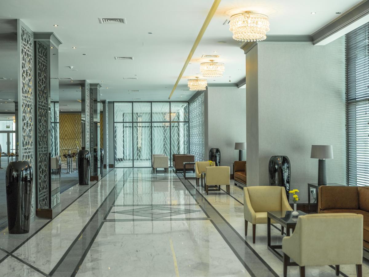Retaj Salwa Resort & Spa Доха Екстер'єр фото Lobby
