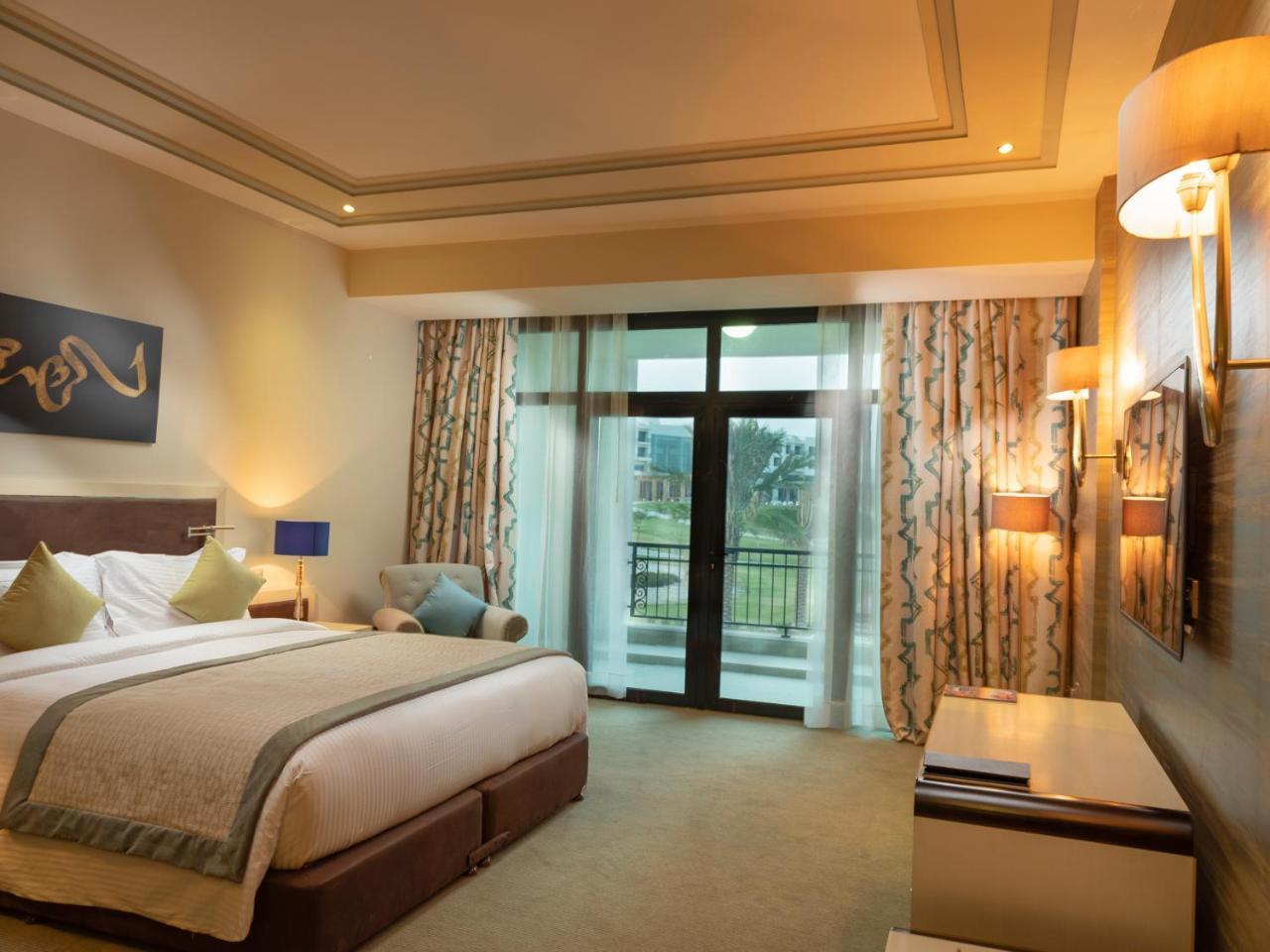 Retaj Salwa Resort & Spa Доха Екстер'єр фото A room at the hotel